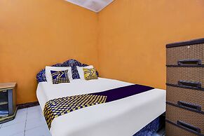 OYO Homes 91006 Eco Tourism Desa Cibodas Areng 5 Syariah