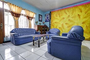 OYO Homes 91006 Eco Tourism Desa Cibodas Areng 5 Syariah