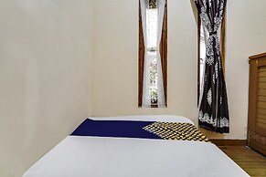 OYO Homes 91006 Eco Tourism Desa Cibodas Areng 5 Syariah