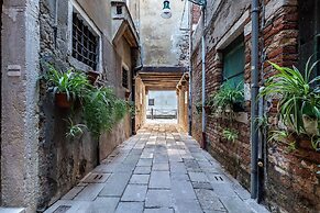 Riva Degli Schiavoni Boutique Apartment - Riva Deg