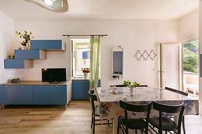 Corricella Moonlight House