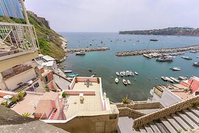 Corricella Moonlight House