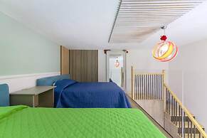 Corricella Moonlight House