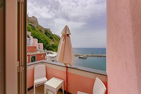 Corricella Moonlight House