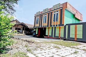 OYO 92031 Wisma Galung Syariah