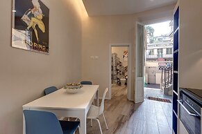 Central Berchet With Terrace and Private Entrance