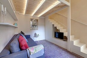 Central Berchet With Terrace and Private Entrance