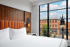 The Godfrey Detroit, Curio Collection By Hilton