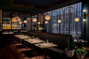 The Godfrey Detroit, Curio Collection By Hilton