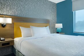 Home2 Suites By Hilton Grand Rapids Airport