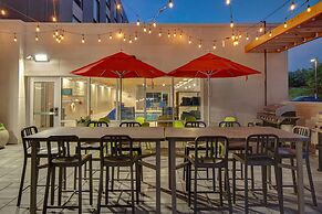 Home2 Suites By Hilton Grand Rapids Airport