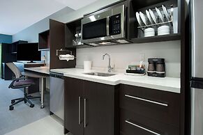 Home2 Suites By Hilton Grand Rapids Airport