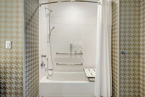 Home2 Suites By Hilton Las Vegas North