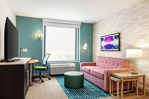 Home2 Suites By Hilton Milwaukee West