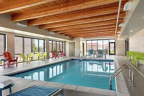 Home2 Suites By Hilton Milwaukee West