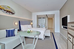 The Mermoon Resort Hainan Tufu Bay, Tapestry By Hilton