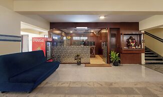 Treebo Marina Grand Railway station