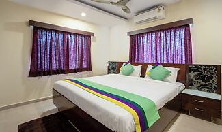 Treebo Marina Grand Railway station