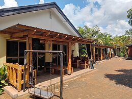 chel and vade cottages