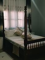 chel and vade cottages