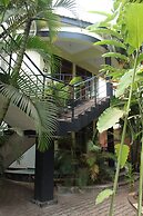 chel and vade cottages