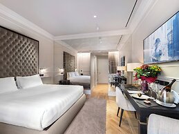 The Glamore Milano Duomo