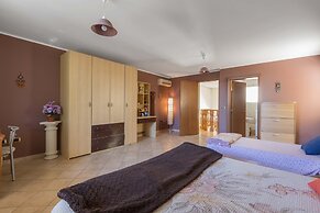 3206 Dimora Bianca by Barbarhouse