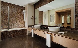 Badamdar Hotel and Residences