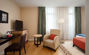 Badamdar Hotel and Residences