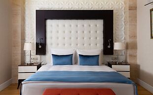 Badamdar Hotel and Residences