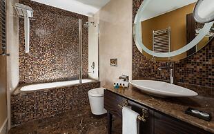 Badamdar Hotel and Residences