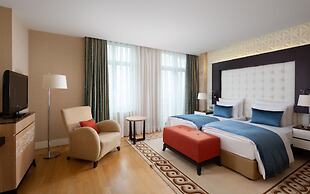 Badamdar Hotel and Residences