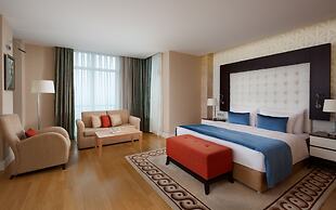 Badamdar Hotel and Residences