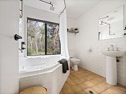 Island Brook Estate Vineyard and Chalets