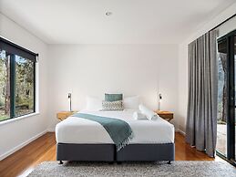 Island Brook Estate Vineyard and Chalets