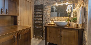 Kalista Superior Apartment by Airstay