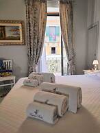 Lipari Suite