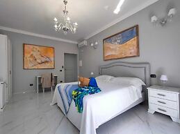 Lipari Suite