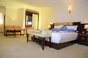 SUNLAND INTERNATIONAL HOTEL