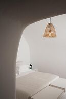 Madame Kalitsi-erato Room