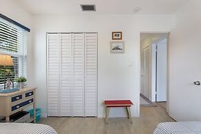 Coconut Bayou 2 Bedroom Home by RedAwning