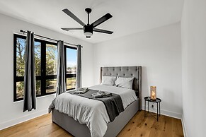 Modern! New! Built! Duplex! For Families! In Clt! 3 Bedroom Duplex by 