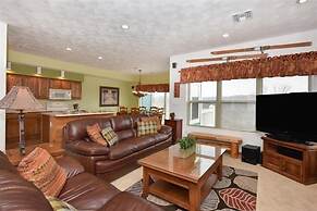 Seven Springs 4 BR Premium Condo, Mountain Views! by RedAwning - Save 