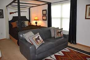 Seven Springs 4 BR Premium Condo, Mountain Views! by RedAwning - Save