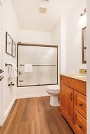 Seven Springs 4 BR Premium Condo, Deck with Views by RedAwning - Save