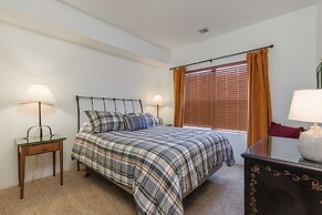 Seven Springs 4 BR Premium Condo, Deck with Views by RedAwning - Save