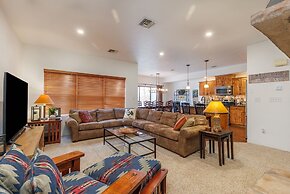 Seven Springs 4 BR Premium Condo, Deck with Views by RedAwning - Save