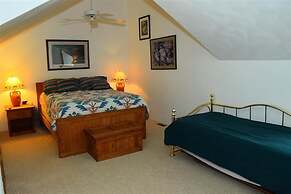 Seven Springs Meadowridge 2 Bedroom Standard Condo, Mountain Views! 2 