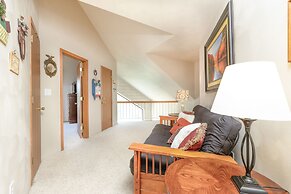 Seven Springs Meadowridge 3 Bedroom Premier Condo - Sleeps 10, Pet Fri