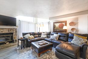 Seven Springs Meadowridge 3 Bedroom Premier Condo - Sleeps 10, Pet Fri